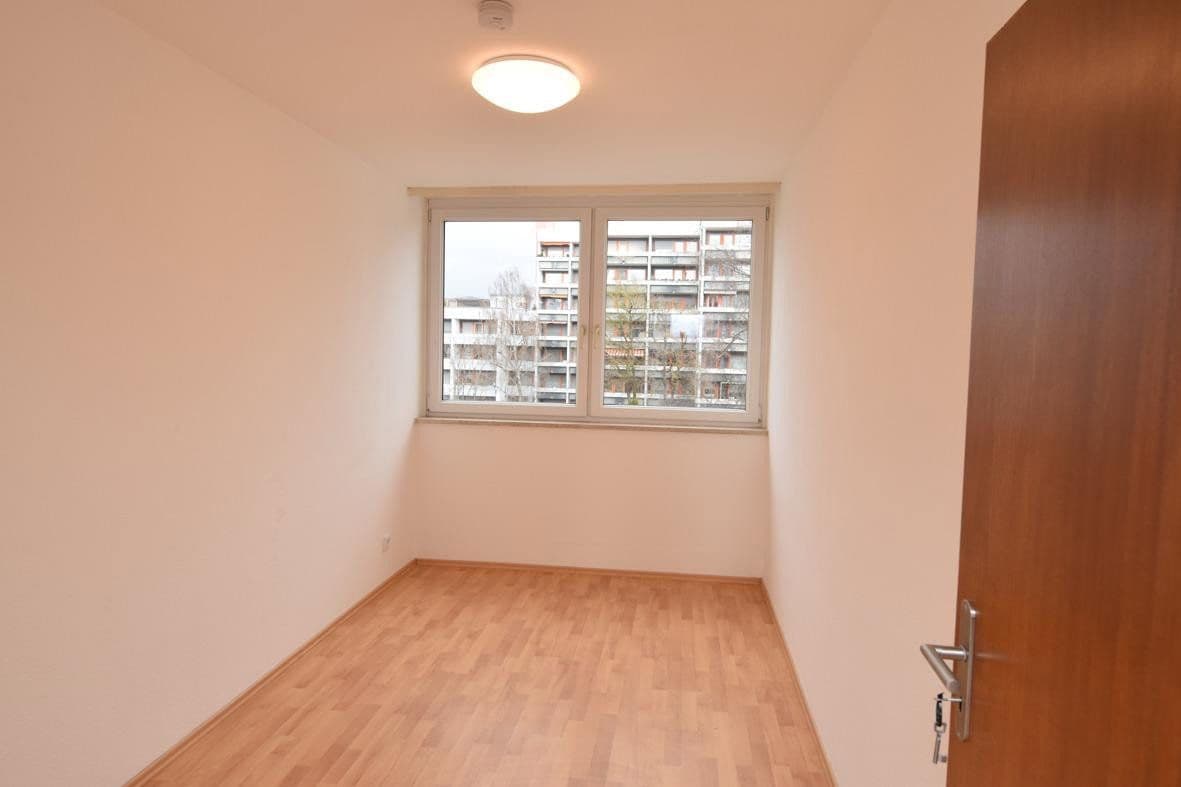 Pronájem bytu 3+1 71 m², Unterhaching München, Bavorsko Pronájem bytu 3+1 71 m², Unterhaching München, Bavorsko