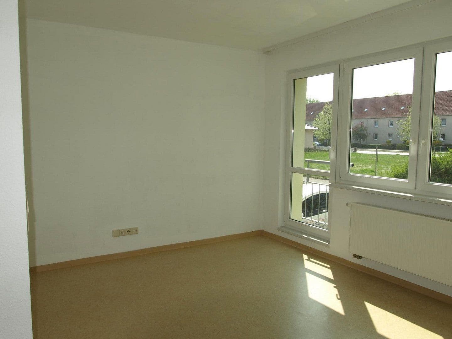 Pronájem bytu 1+1 23 m², Ostbahnhofstr. 20A, Eilenburg, Sasko Pronájem bytu 1+1 23 m², Ostbahnhofstr. 20A, Eilenburg, Sasko