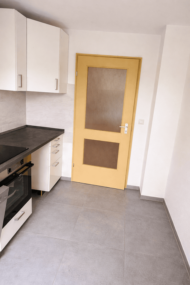 Pronájem bytu 12 m², Am Schwarzenberg 4, Würzburg, Bavorsko Pronájem bytu 12 m², Am Schwarzenberg 4, Würzburg, Bavorsko