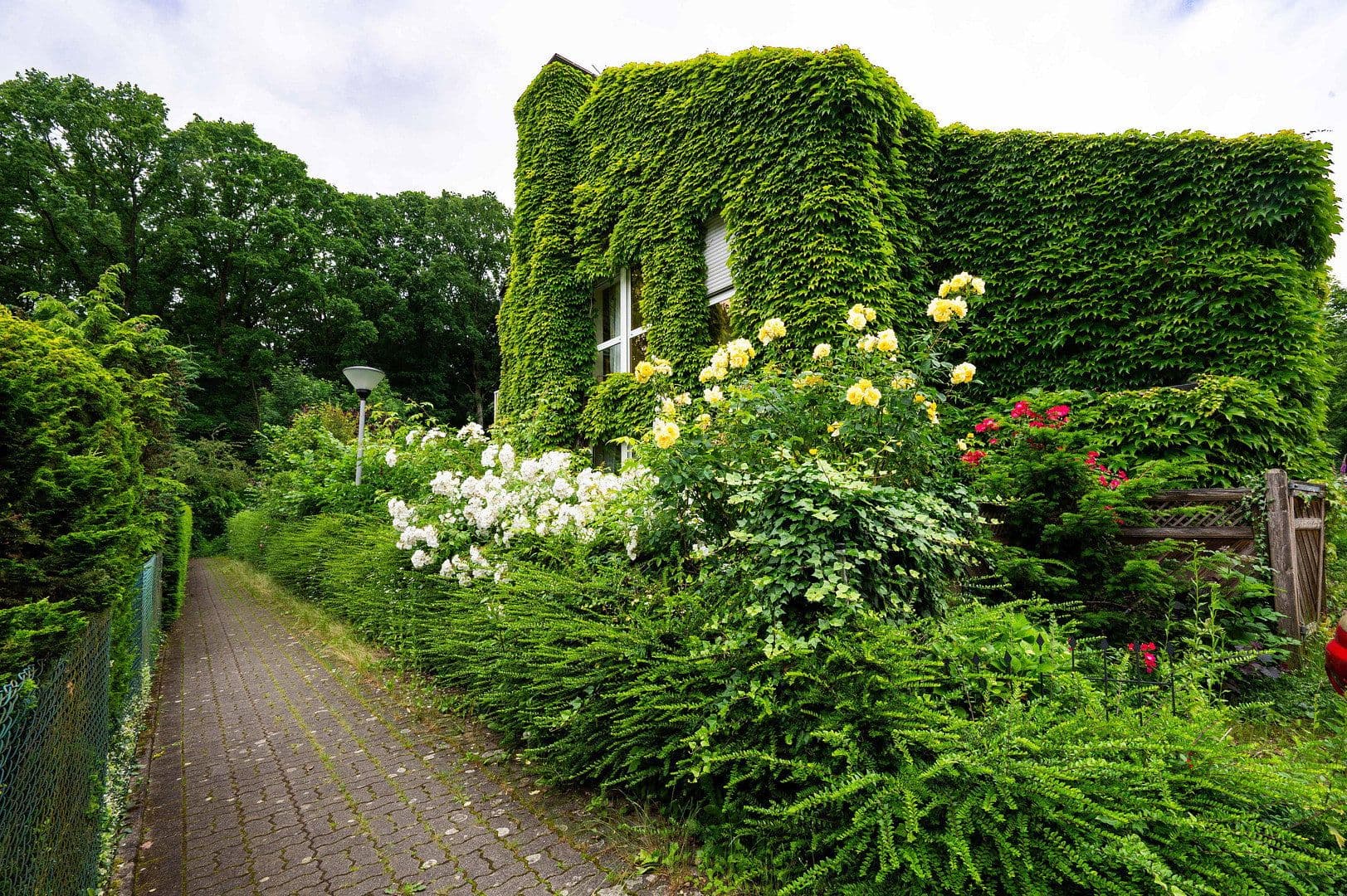 Prodej domu 210 m², pozemek 907 m², Werne, Severní Porýní-Vestfálsko Prodej domu 210 m², pozemek 907 m², Werne, Severní Porýní-Vestfálsko