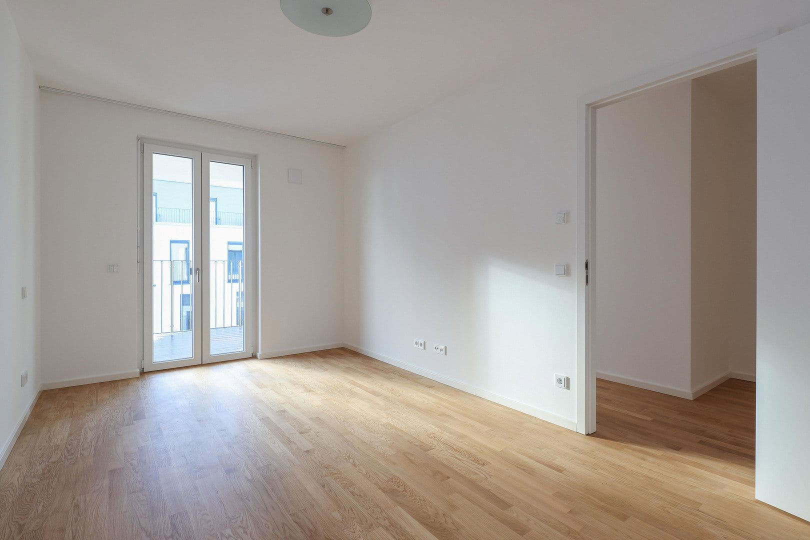 Pronájem bytu 2+1 56 m², Berlin, Berlín Pronájem bytu 2+1 56 m², Berlin, Berlín