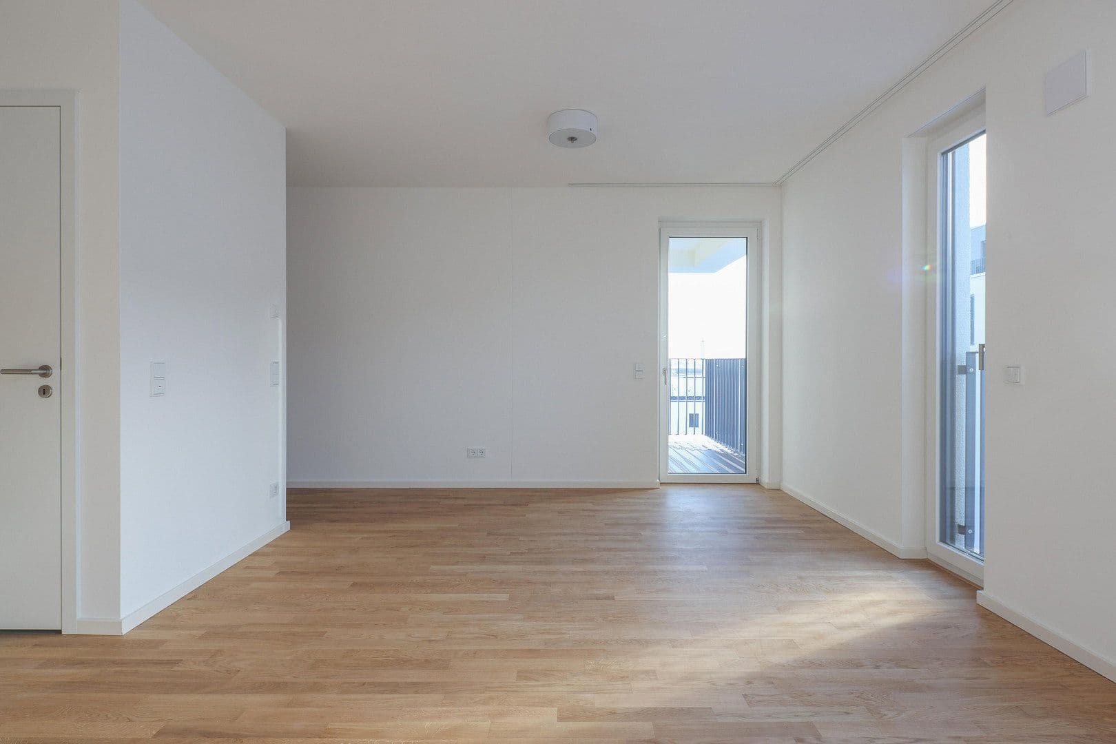 Pronájem bytu 2+1 56 m², Berlin, Berlín Pronájem bytu 2+1 56 m², Berlin, Berlín