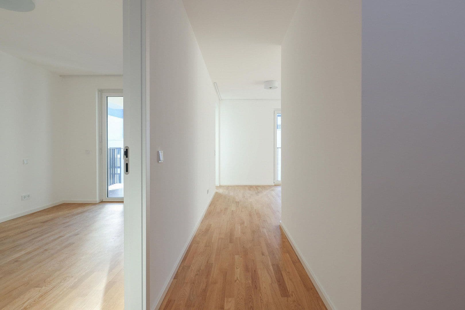 Pronájem bytu 2+1 56 m², Berlin, Berlín Pronájem bytu 2+1 56 m², Berlin, Berlín
