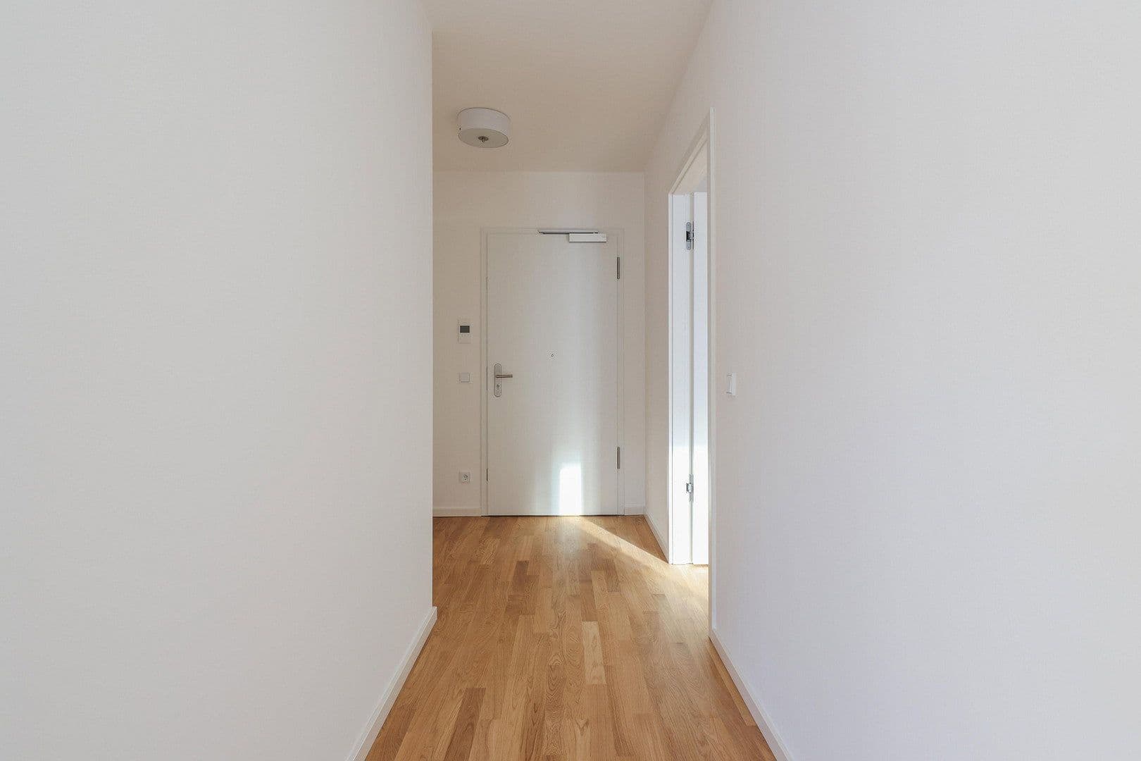 Pronájem bytu 2+1 56 m², Berlin, Berlín Pronájem bytu 2+1 56 m², Berlin, Berlín
