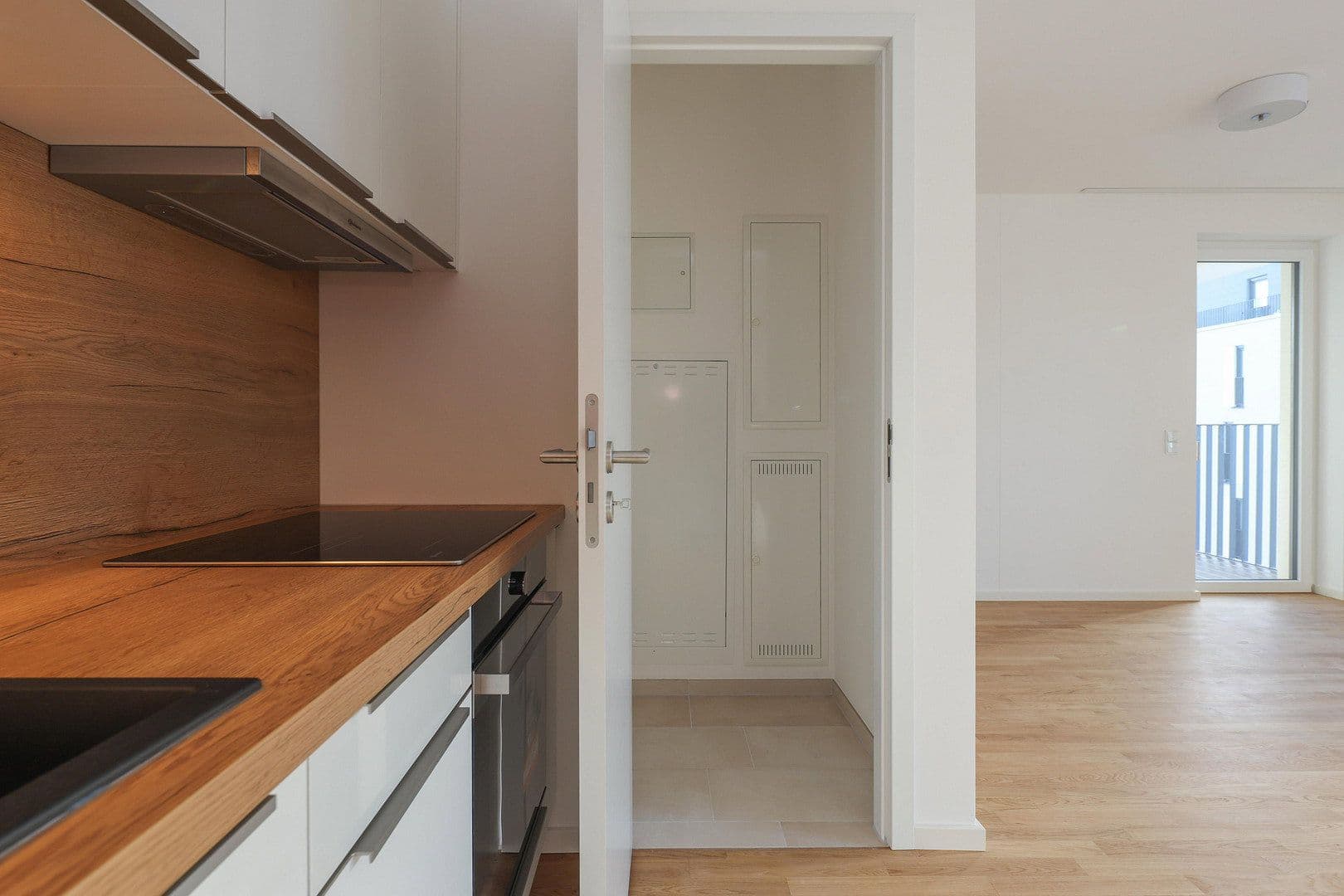 Pronájem bytu 2+1 56 m², Berlin, Berlín Pronájem bytu 2+1 56 m², Berlin, Berlín