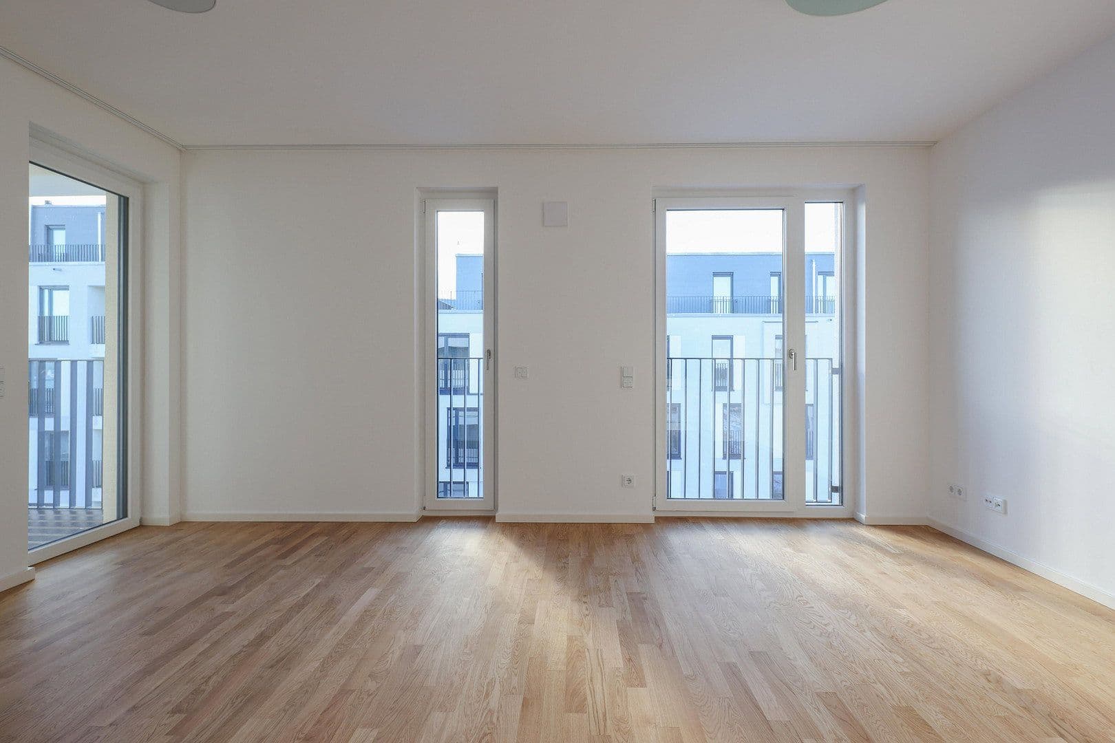 Pronájem bytu 2+1 56 m², Berlin, Berlín Pronájem bytu 2+1 56 m², Berlin, Berlín
