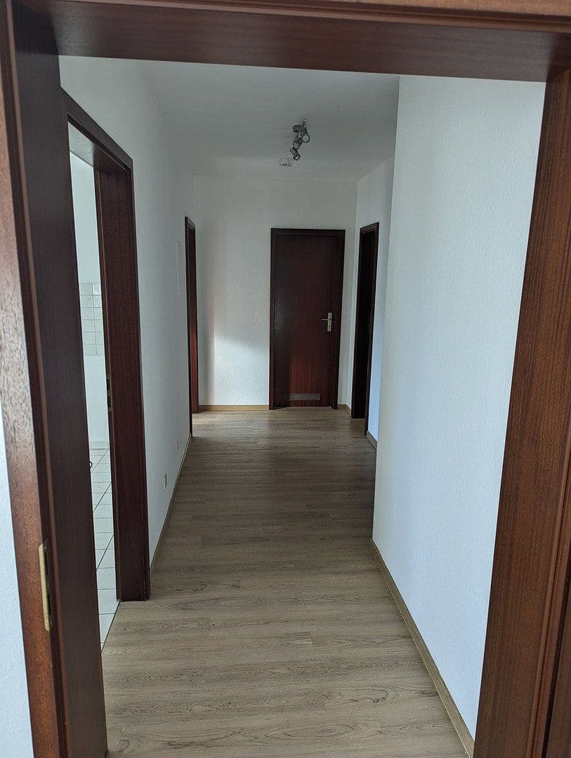 Pronájem bytu 2+1 58 m², Liebknechstraße 66, Magdeburg, Sasko-Anhaltsko Pronájem bytu 2+1 58 m², Liebknechstraße 66, Magdeburg, Sasko-Anhaltsko