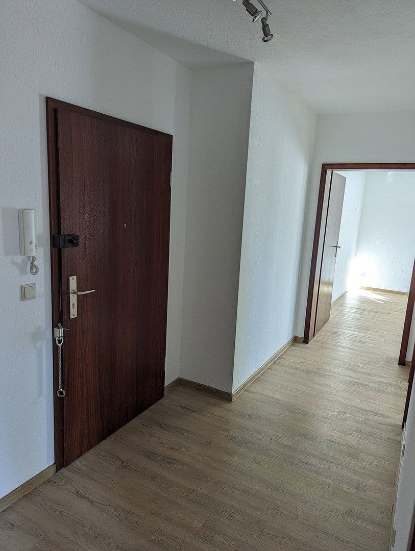 Pronájem bytu 2+1 58 m², Liebknechstraße 66, Magdeburg, Sasko-Anhaltsko Pronájem bytu 2+1 58 m², Liebknechstraße 66, Magdeburg, Sasko-Anhaltsko