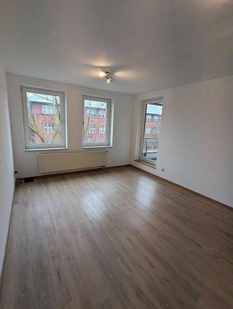 Pronájem bytu 2+1 58 m², Liebknechstraße 66, Magdeburg, Sasko-Anhaltsko Pronájem bytu 2+1 58 m², Liebknechstraße 66, Magdeburg, Sasko-Anhaltsko