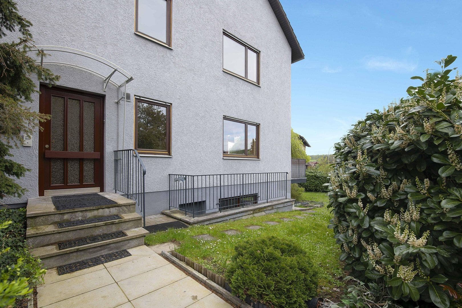 Prodej domu 234 m², pozemek 384 m², Kleinrinderfeld, Bavorsko Prodej domu 234 m², pozemek 384 m², Kleinrinderfeld, Bavorsko