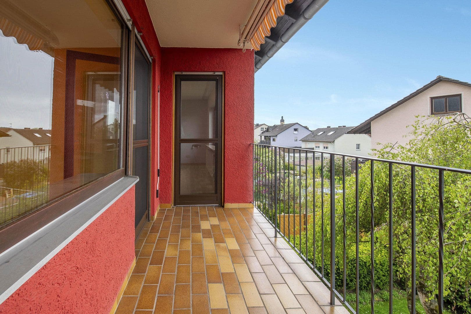 Prodej domu 234 m², pozemek 384 m², Kleinrinderfeld, Bavorsko Prodej domu 234 m², pozemek 384 m², Kleinrinderfeld, Bavorsko