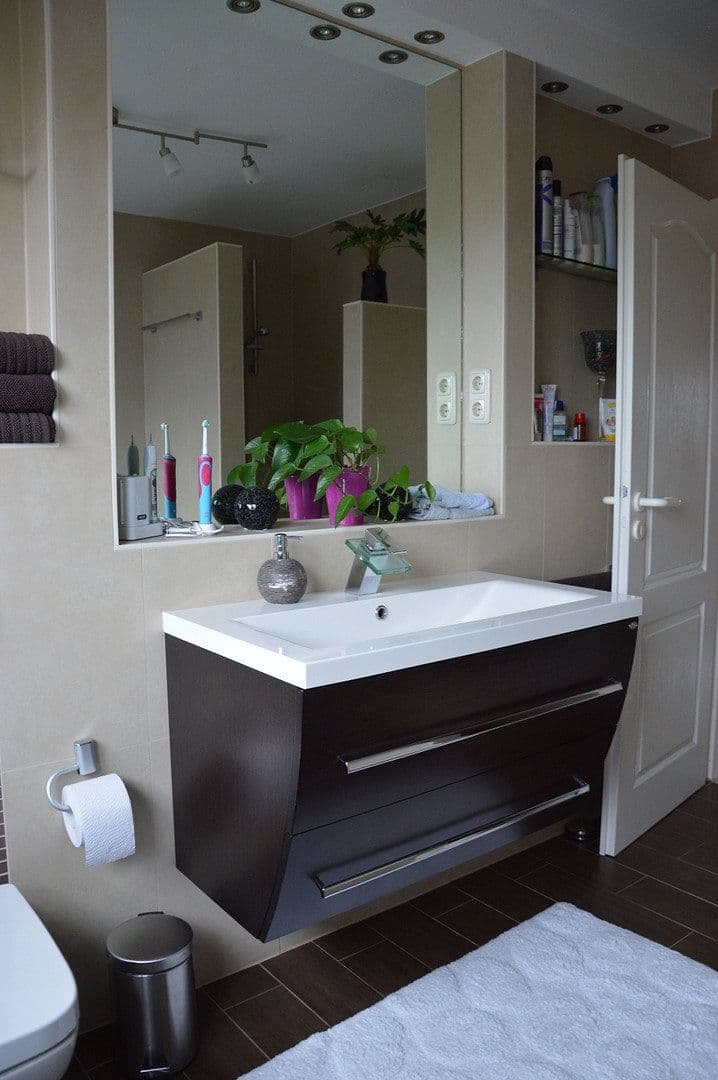 Pronájem bytu 4+1 140 m², Pulheim, Severní Porýní-Vestfálsko Pronájem bytu 4+1 140 m², Pulheim, Severní Porýní-Vestfálsko