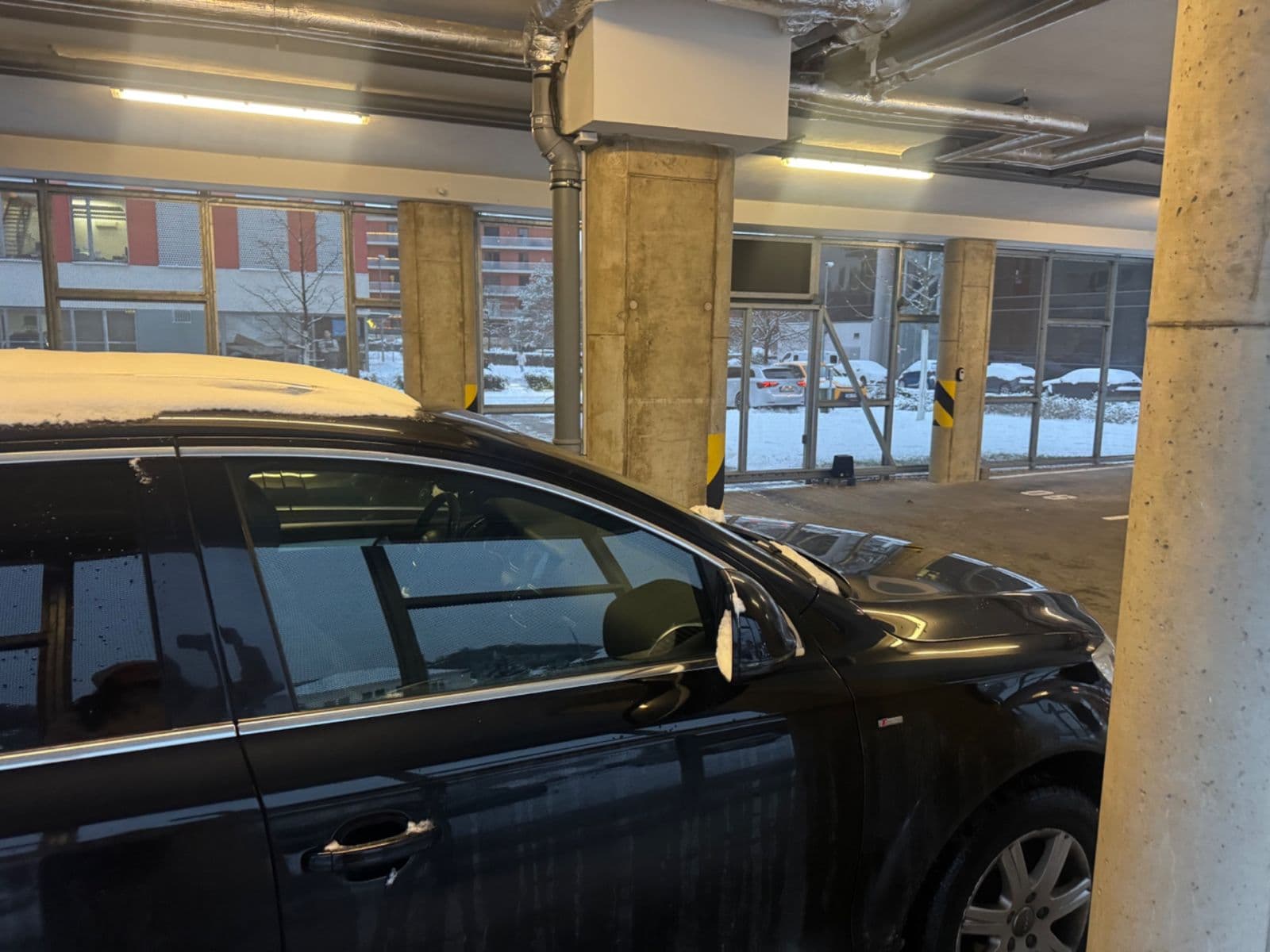 Pronájem garáže 12 m², Mezi Vodami, Praha, Praha Pronájem garáže 12 m², Mezi Vodami, Praha, Praha