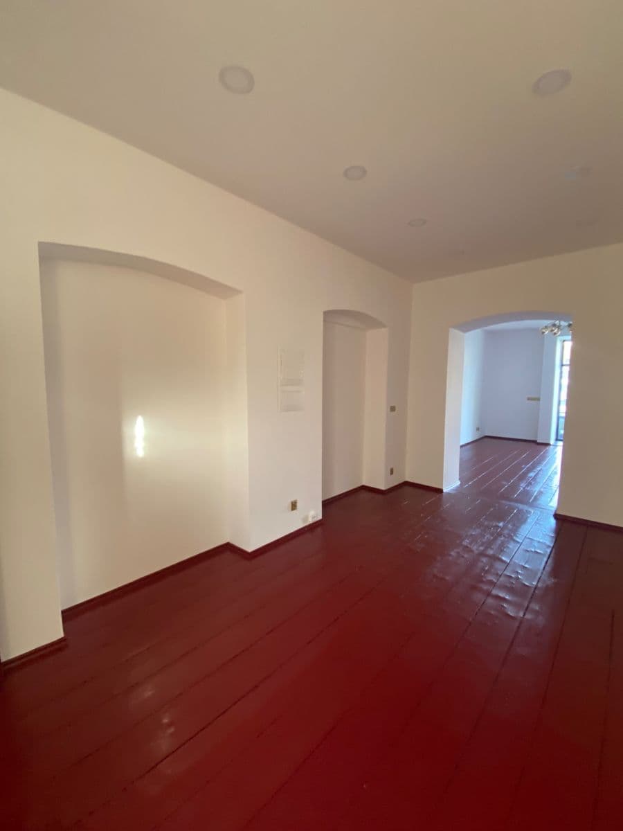 Pronájem nebytového prostoru 44 m², Borská, Plzeň, Plzeňský kraj Pronájem nebytového prostoru 44 m², Borská, Plzeň, Plzeňský kraj