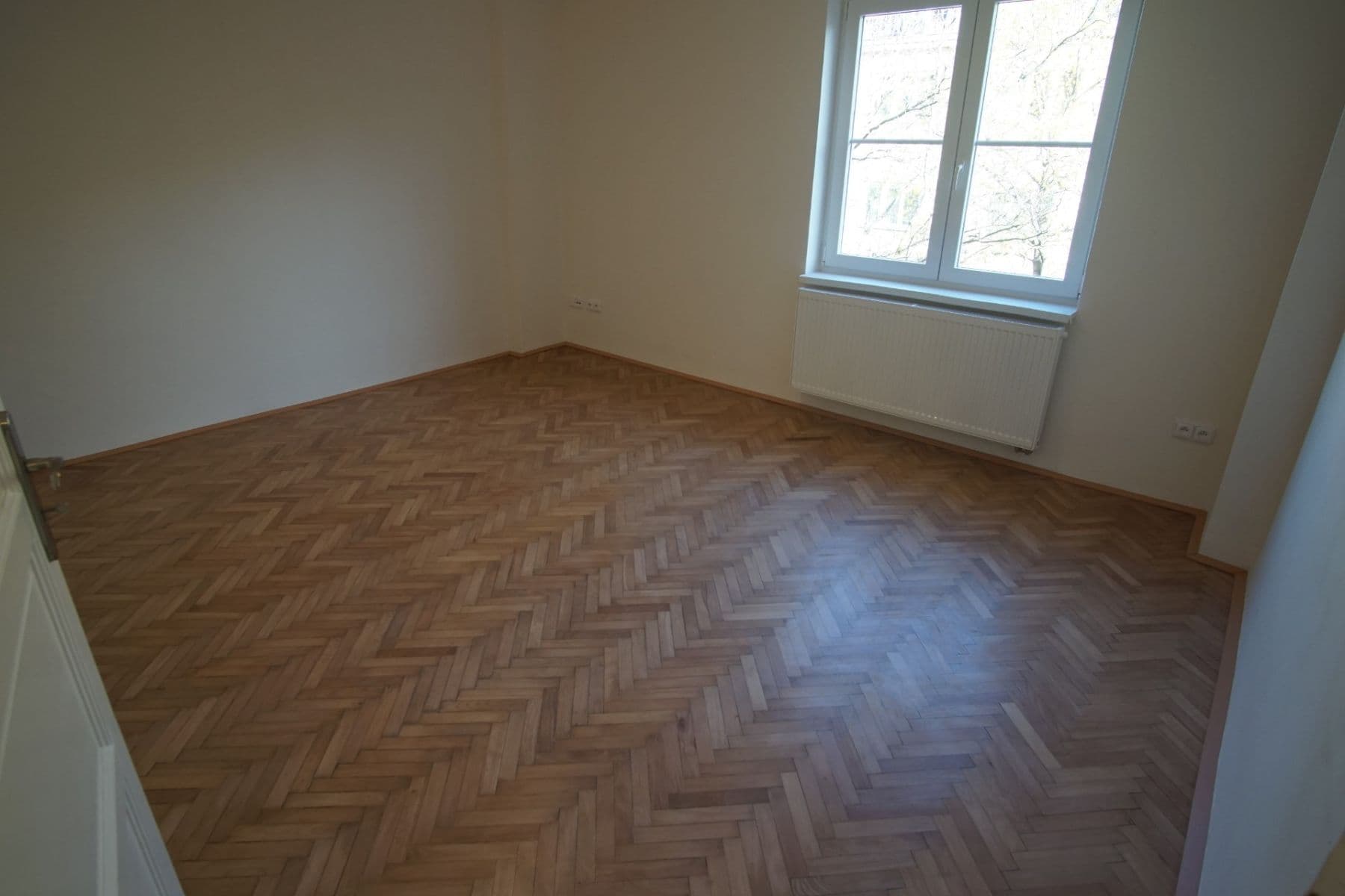 Pronájem bytu 3+1 58 m², Biskupcova, Praha, Praha Pronájem bytu 3+1 58 m², Biskupcova, Praha, Praha