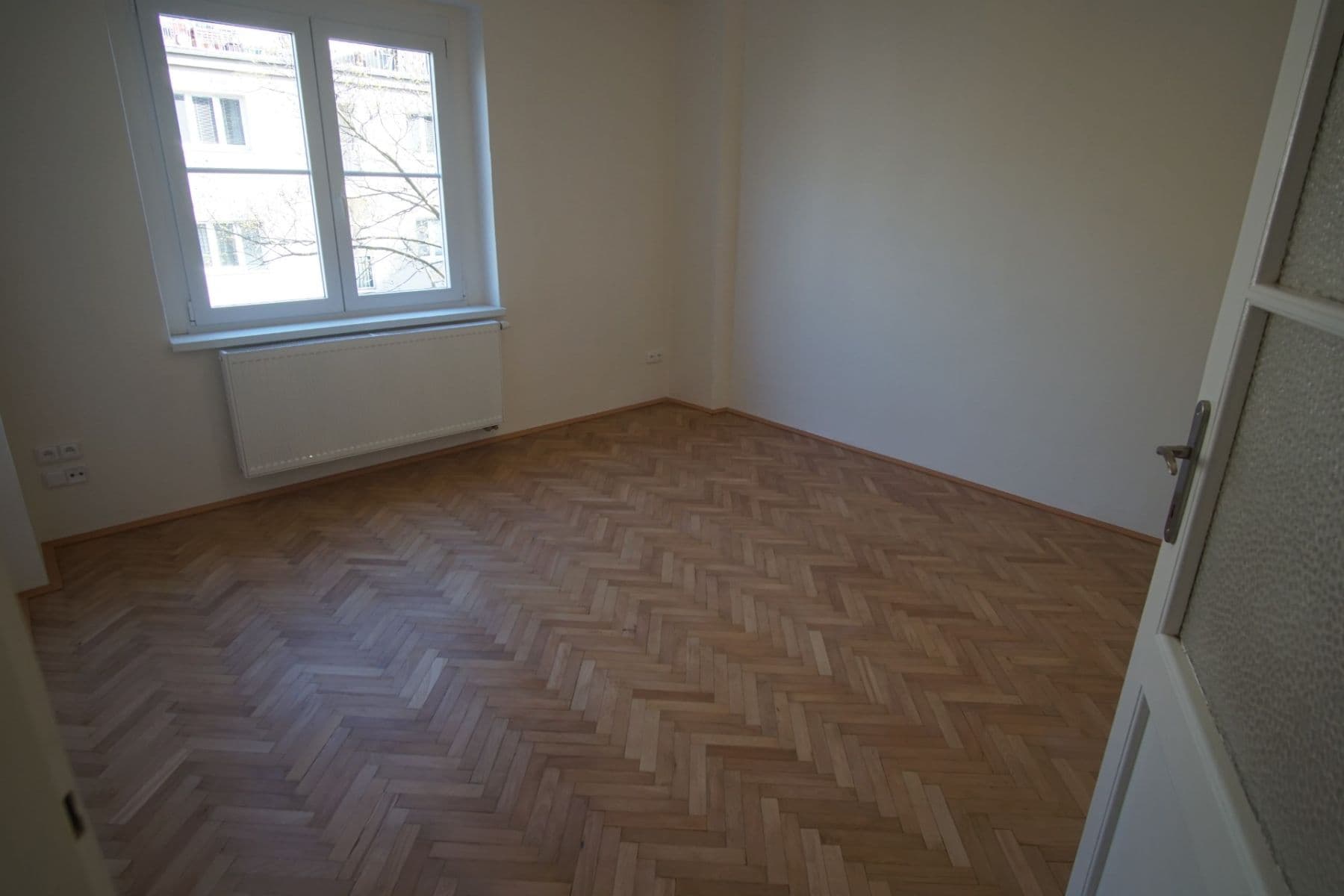Pronájem bytu 3+1 58 m², Biskupcova, Praha, Praha Pronájem bytu 3+1 58 m², Biskupcova, Praha, Praha
