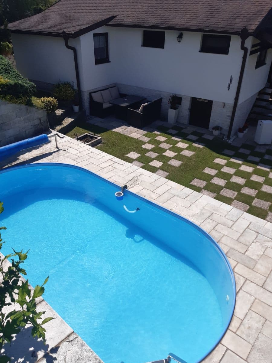 Prodej chaty, chalupy 55 m², pozemek 1.167 m², Kamenný Přívoz, Středočeský kraj Prodej chaty, chalupy 55 m², pozemek 1.167 m², Kamenný Přívoz, Středočeský kraj