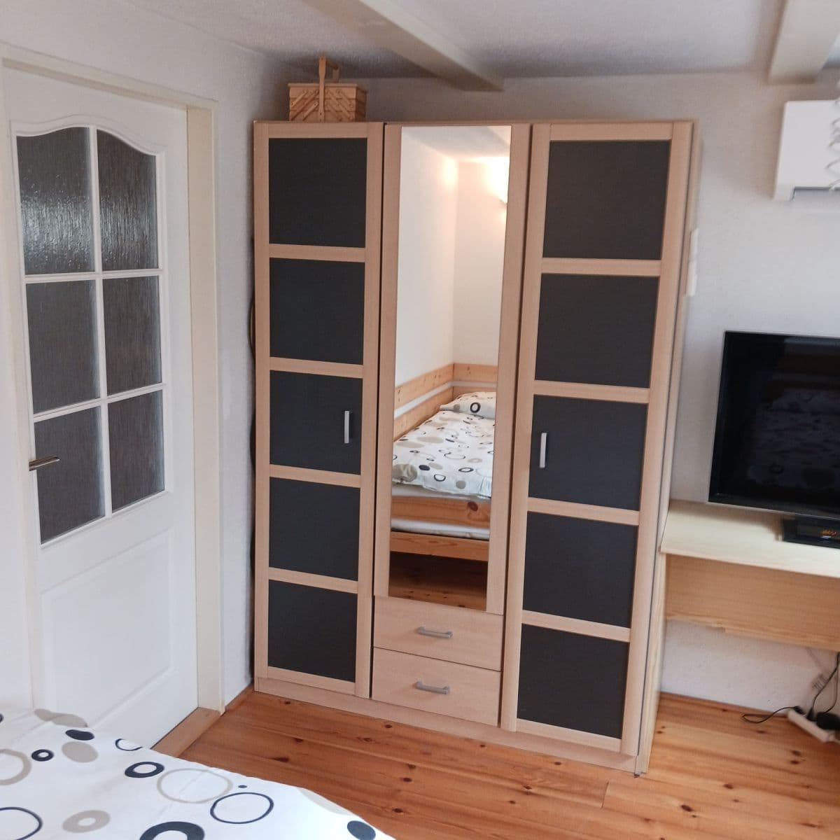 Prodej chaty, chalupy 55 m², pozemek 1.167 m², Kamenný Přívoz, Středočeský kraj Prodej chaty, chalupy 55 m², pozemek 1.167 m², Kamenný Přívoz, Středočeský kraj