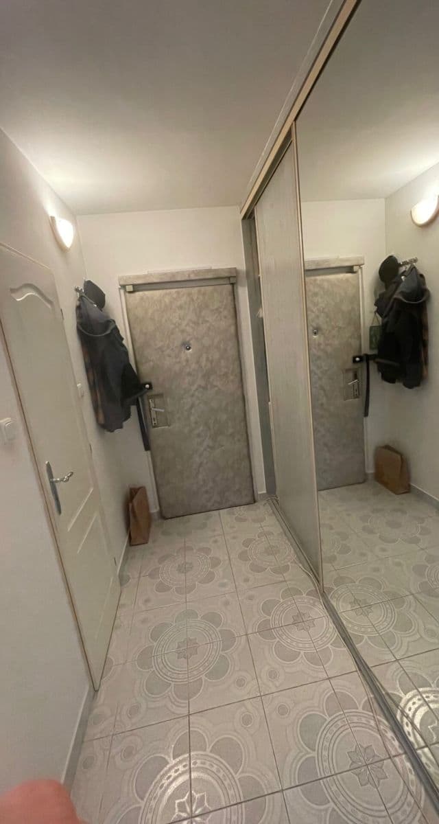 Prodej bytu 2+kk 39 m², Šluknovská, Praha, Praha Prodej bytu 2+kk 39 m², Šluknovská, Praha, Praha