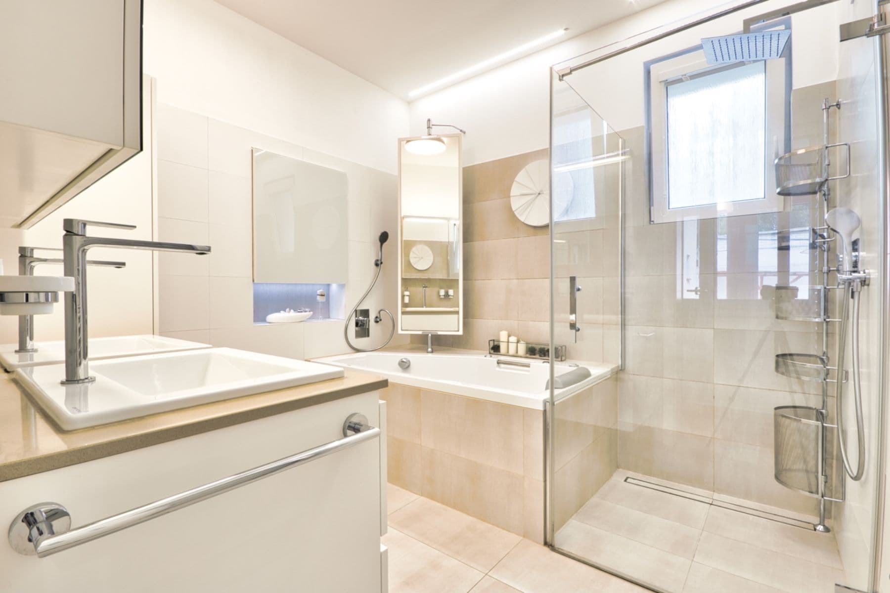 Pronájem domu 400 m², pozemek 600 m², Plzeňská, Praha, Praha Pronájem domu 400 m², pozemek 600 m², Plzeňská, Praha, Praha