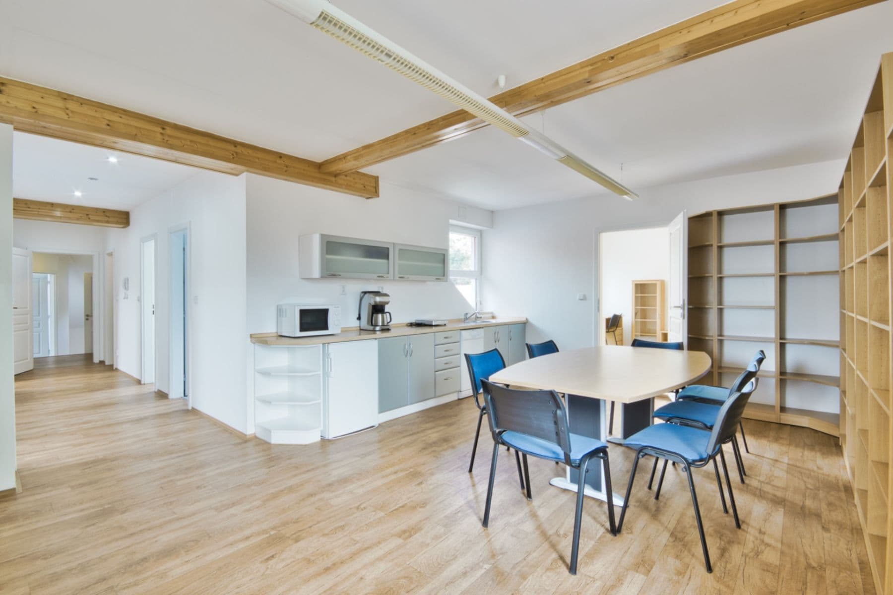 Pronájem domu 400 m², pozemek 600 m², Plzeňská, Praha, Praha Pronájem domu 400 m², pozemek 600 m², Plzeňská, Praha, Praha