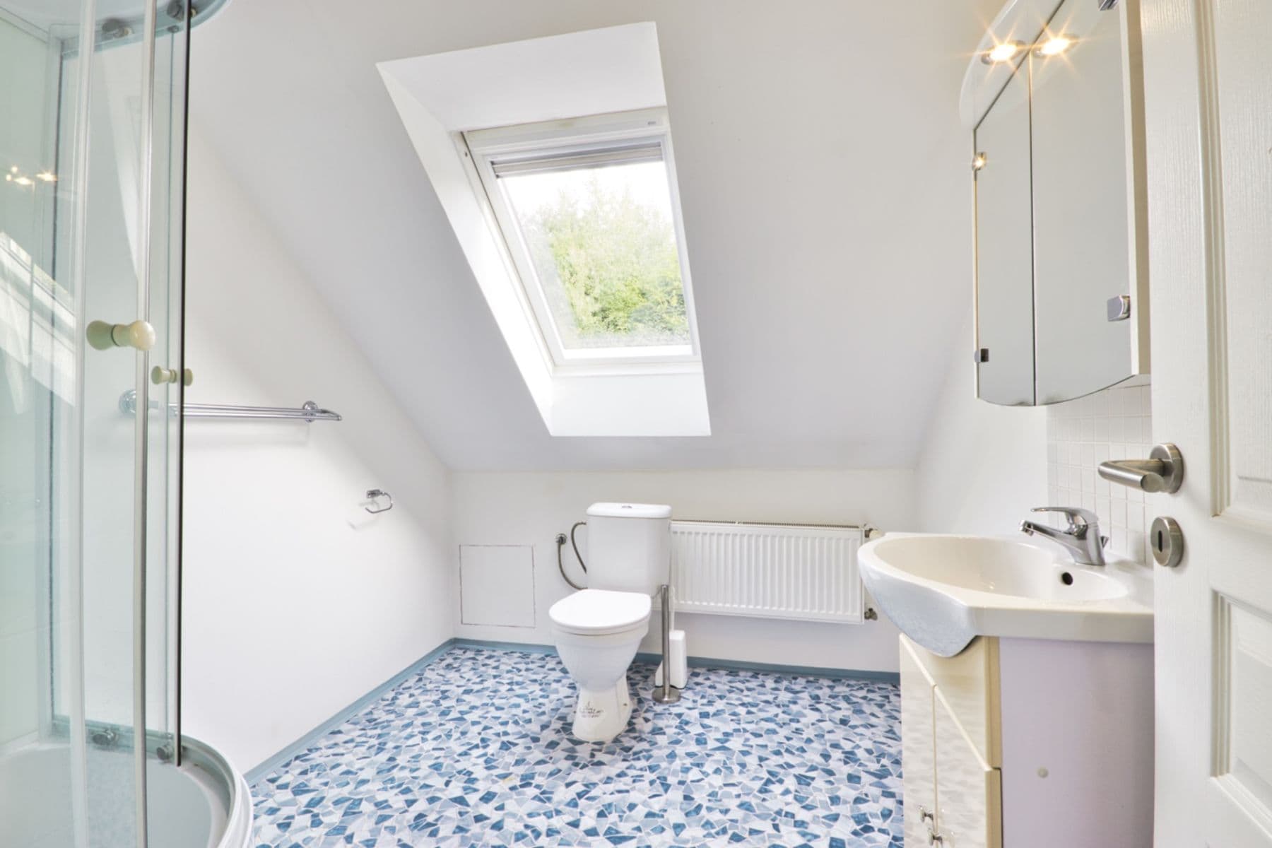 Pronájem domu 400 m², pozemek 600 m², Plzeňská, Praha, Praha Pronájem domu 400 m², pozemek 600 m², Plzeňská, Praha, Praha