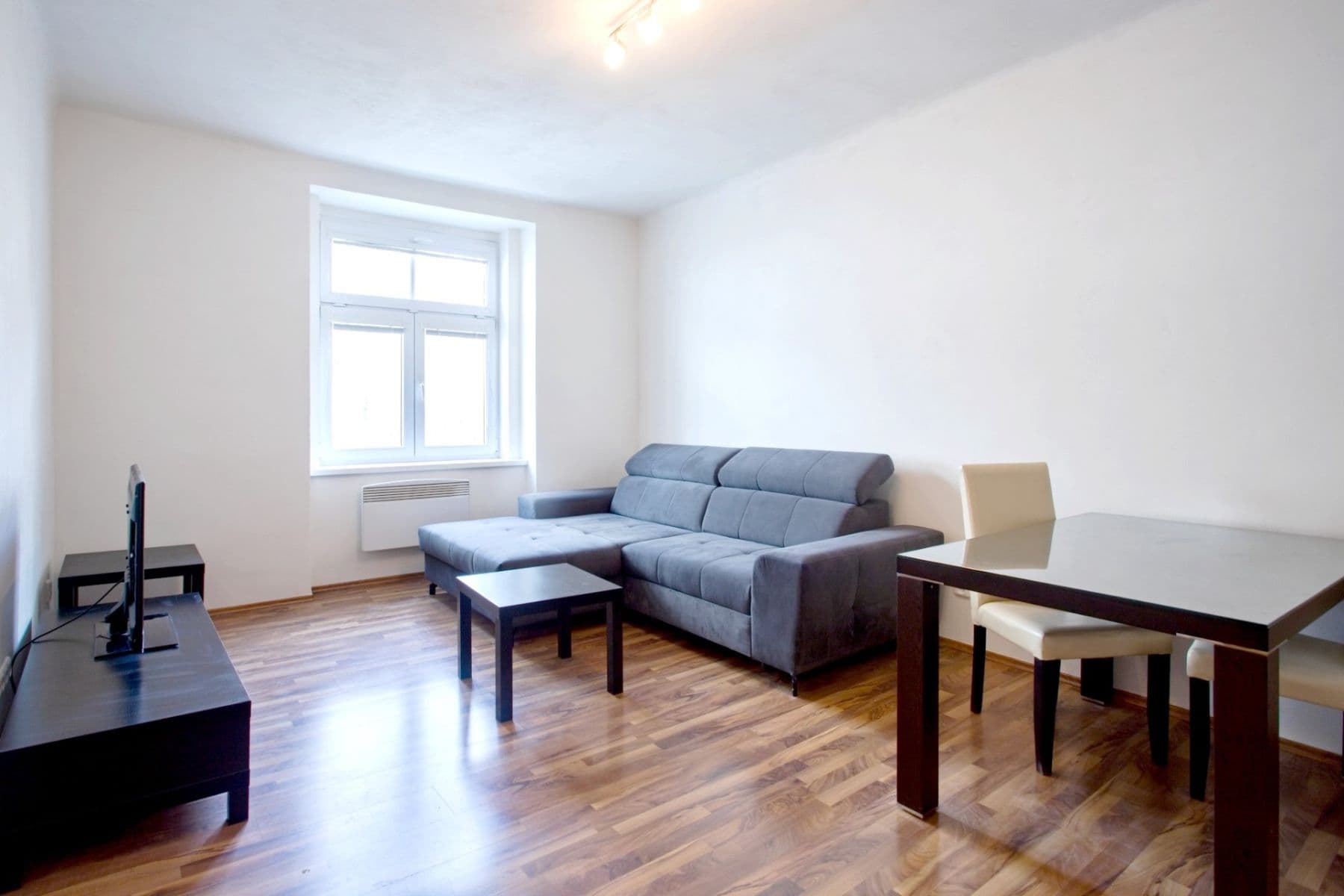 Pronájem bytu 2+kk 58 m², Na Veselí, Praha, Praha Pronájem bytu 2+kk 58 m², Na Veselí, Praha, Praha