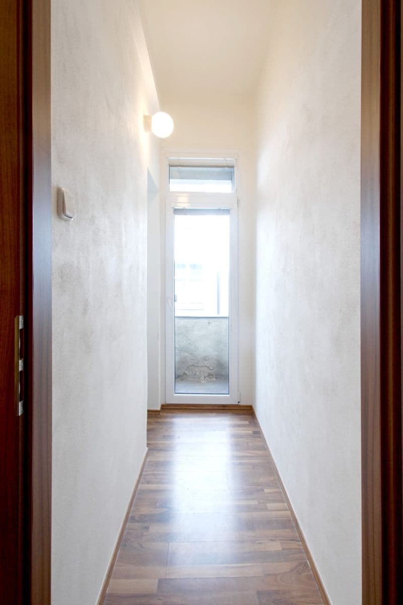 Pronájem bytu 2+kk 58 m², Na Veselí, Praha, Praha Pronájem bytu 2+kk 58 m², Na Veselí, Praha, Praha