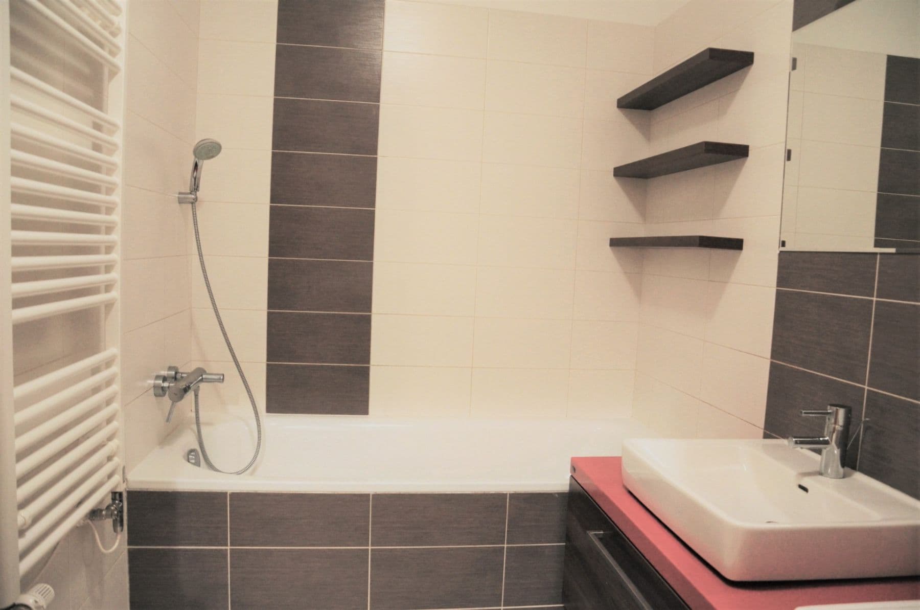 Pronájem bytu 2+kk 63 m², U Uranie, Praha, Praha Pronájem bytu 2+kk 63 m², U Uranie, Praha, Praha