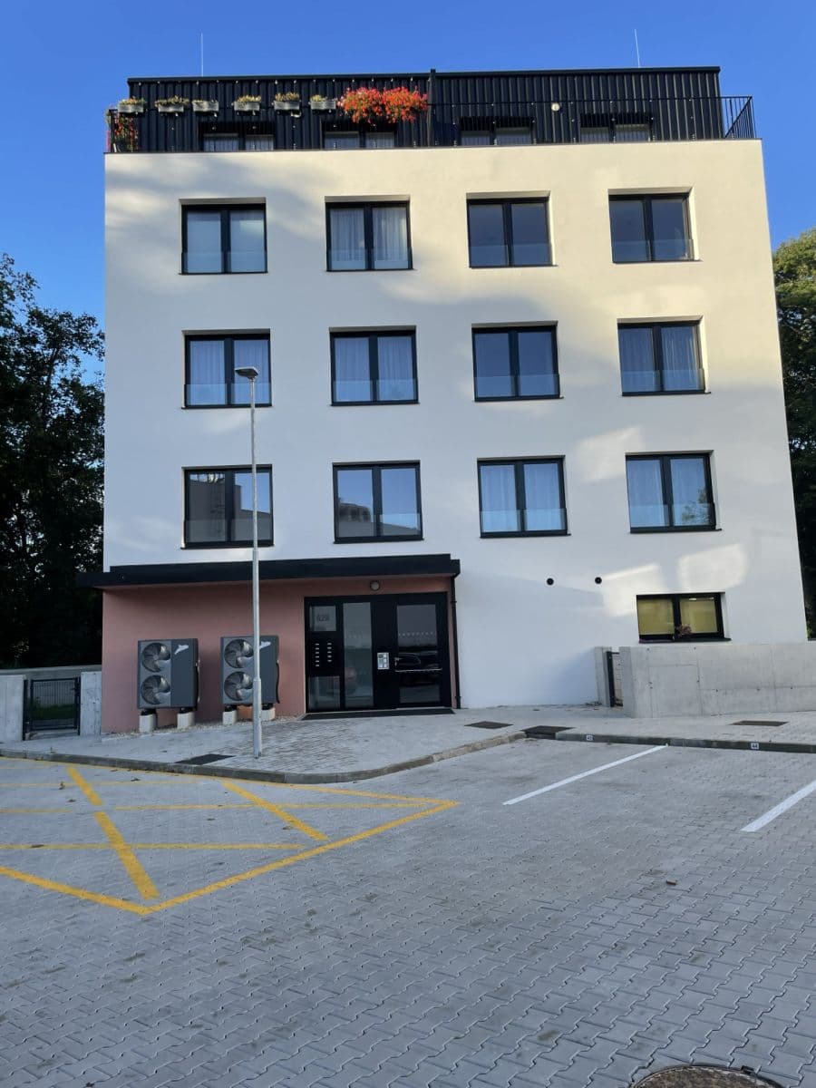 Prodej bytu 3+kk 83 m², Na Pile, Zásmuky, Středočeský kraj Prodej bytu 3+kk 83 m², Na Pile, Zásmuky, Středočeský kraj