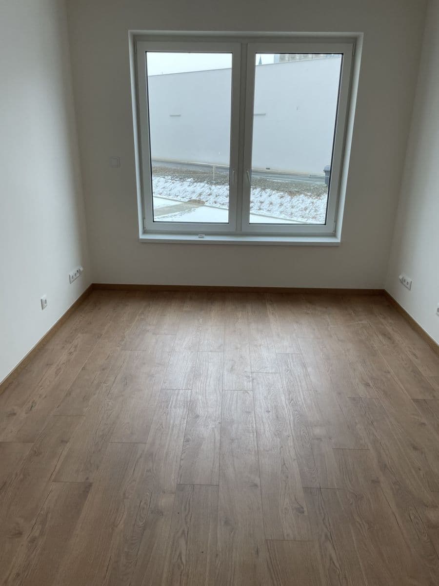 Prodej bytu 3+kk 83 m², Na Pile, Zásmuky, Středočeský kraj Prodej bytu 3+kk 83 m², Na Pile, Zásmuky, Středočeský kraj