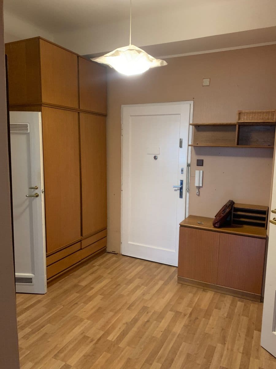 Pronájem bytu 1+1 50 m², Rooseveltova, Praha, Praha Pronájem bytu 1+1 50 m², Rooseveltova, Praha, Praha