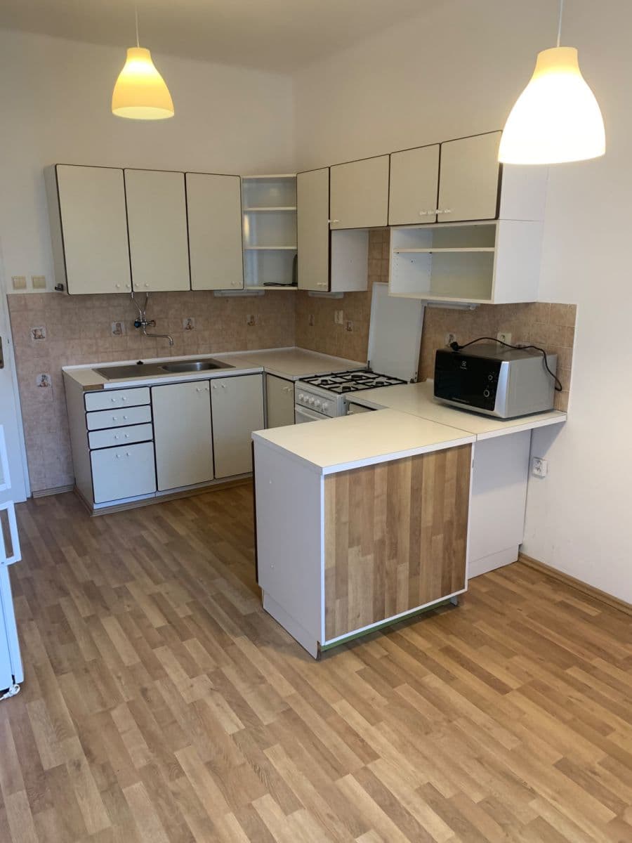 Pronájem bytu 1+1 50 m², Rooseveltova, Praha, Praha Pronájem bytu 1+1 50 m², Rooseveltova, Praha, Praha