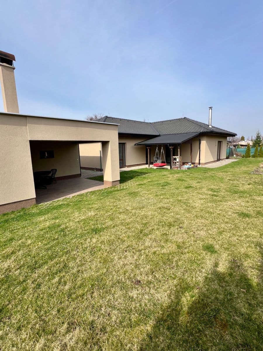 Prodej domu 216 m², pozemek 1.050 m², Konopáčská, Heřmanův Městec, Pardubický kraj Prodej domu 216 m², pozemek 1.050 m², Konopáčská, Heřmanův Městec, Pardubický kraj