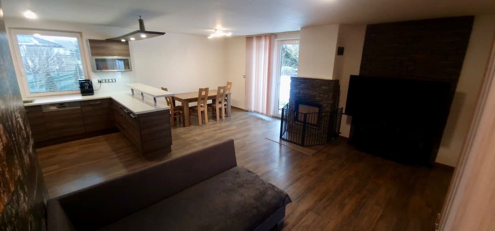 Prodej domu 216 m², pozemek 1.050 m², Konopáčská, Heřmanův Městec, Pardubický kraj Prodej domu 216 m², pozemek 1.050 m², Konopáčská, Heřmanův Městec, Pardubický kraj