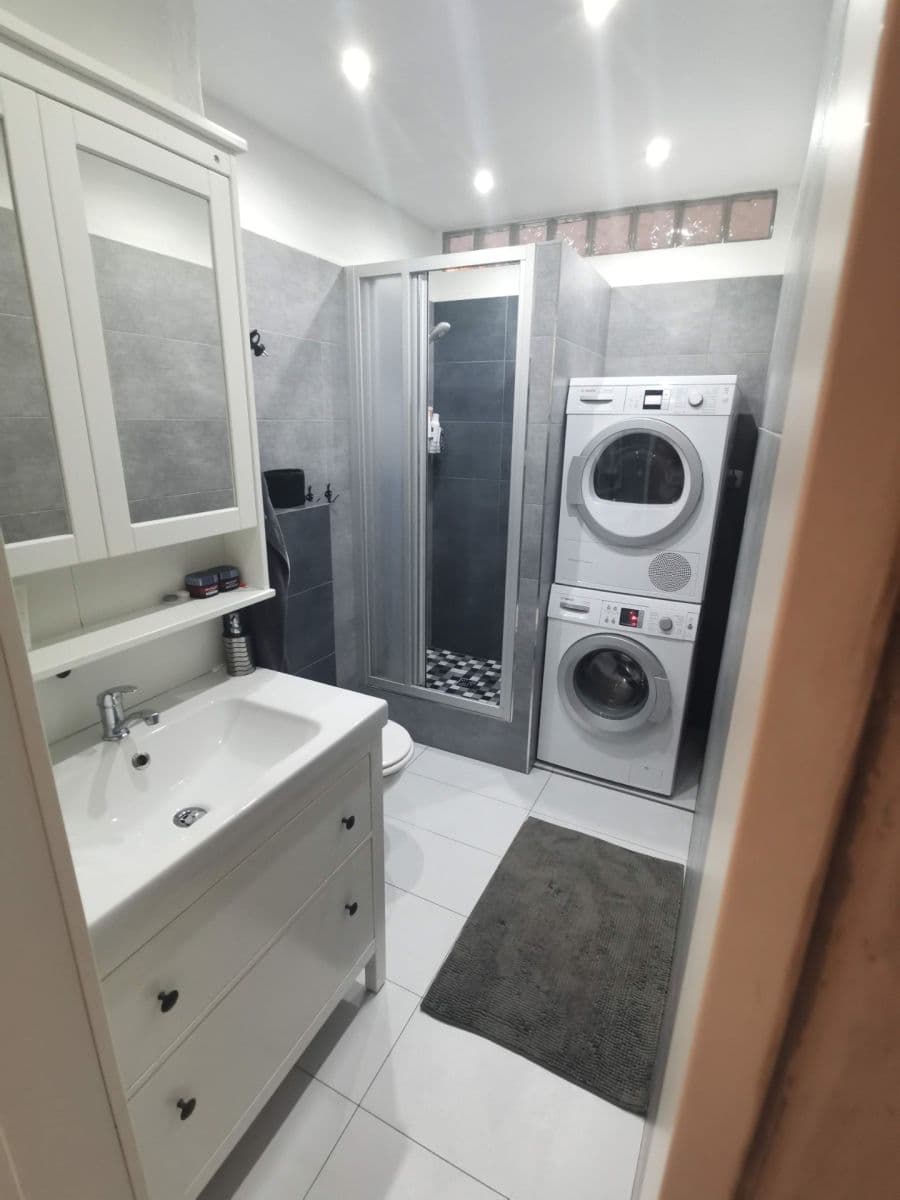 Prodej bytu 4+kk 66 m², Pekárenská, České Budějovice, Jihočeský kraj Prodej bytu 4+kk 66 m², Pekárenská, České Budějovice, Jihočeský kraj