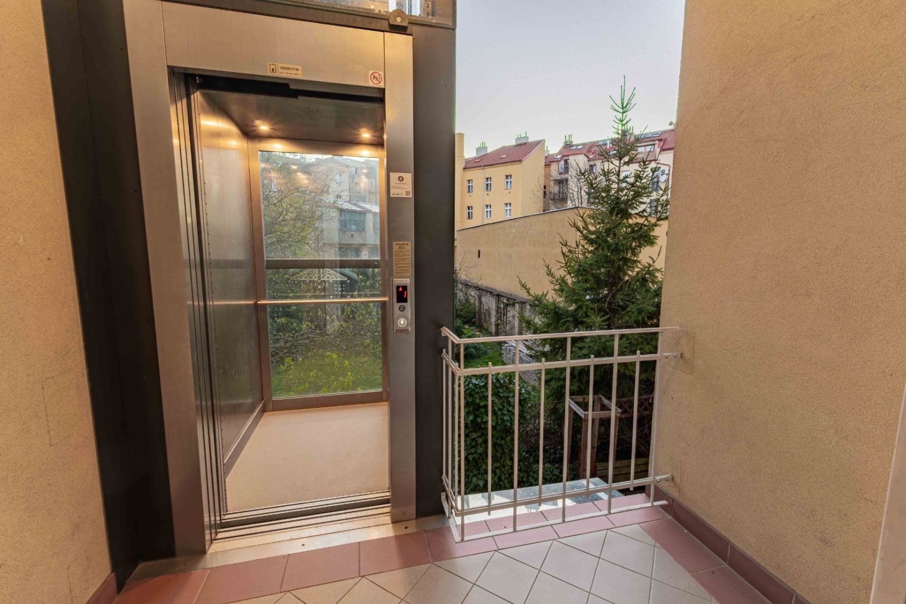 Pronájem bytu 3+kk 85 m², Čechova, Praha, Praha Pronájem bytu 3+kk 85 m², Čechova, Praha, Praha