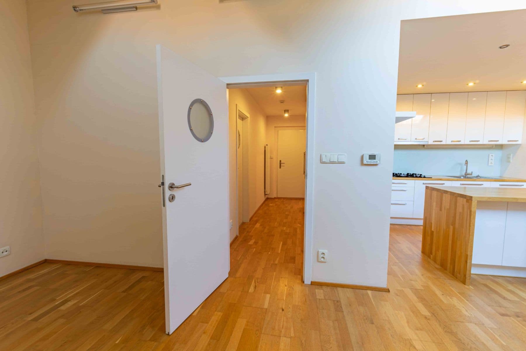 Pronájem bytu 3+kk 85 m², Čechova, Praha, Praha Pronájem bytu 3+kk 85 m², Čechova, Praha, Praha