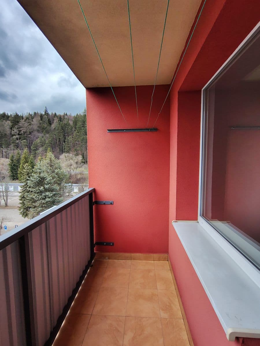 Pronájem bytu 3+1 62 m², Vyšné fabriky, Liptovský Hrádok, Žilinský kraj Pronájem bytu 3+1 62 m², Vyšné fabriky, Liptovský Hrádok, Žilinský kraj