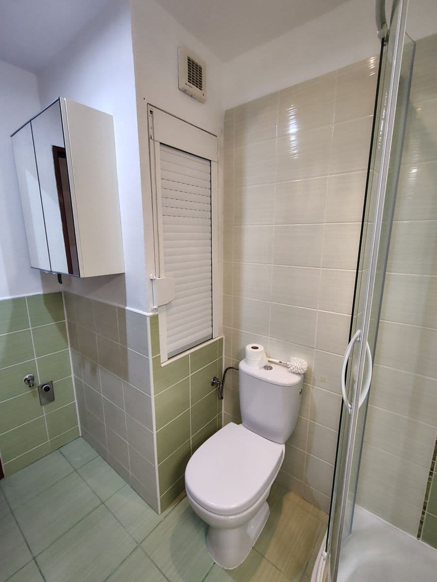 Pronájem bytu 3+1 62 m², Vyšné fabriky, Liptovský Hrádok, Žilinský kraj Pronájem bytu 3+1 62 m², Vyšné fabriky, Liptovský Hrádok, Žilinský kraj