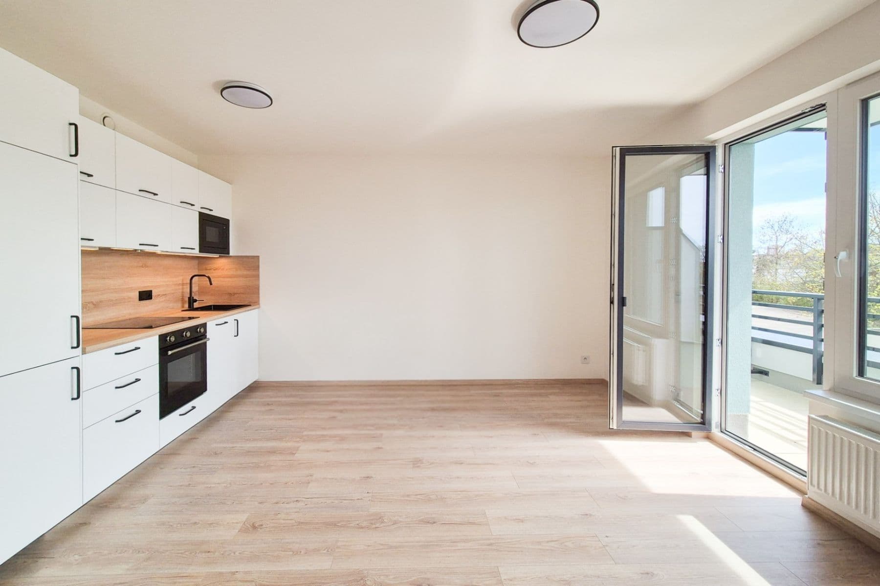Pronájem bytu 1+kk 33 m², Strančická, Praha, Praha Pronájem bytu 1+kk 33 m², Strančická, Praha, Praha