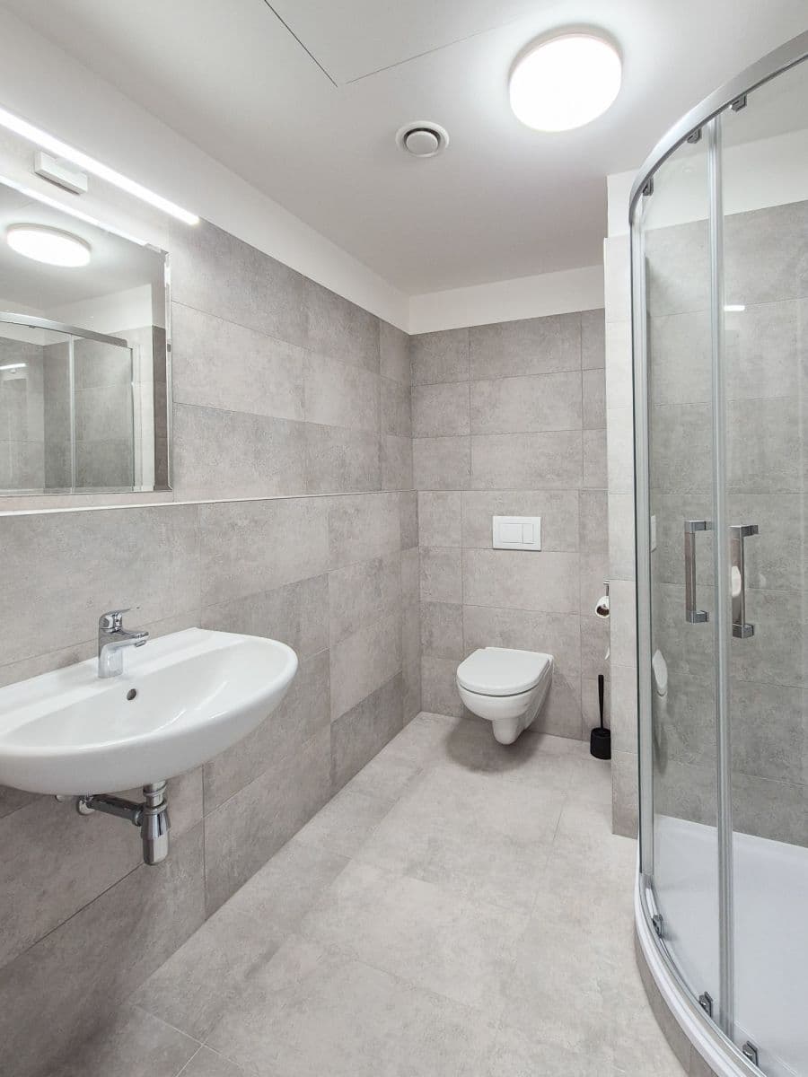 Pronájem bytu 1+kk 33 m², Strančická, Praha, Praha Pronájem bytu 1+kk 33 m², Strančická, Praha, Praha