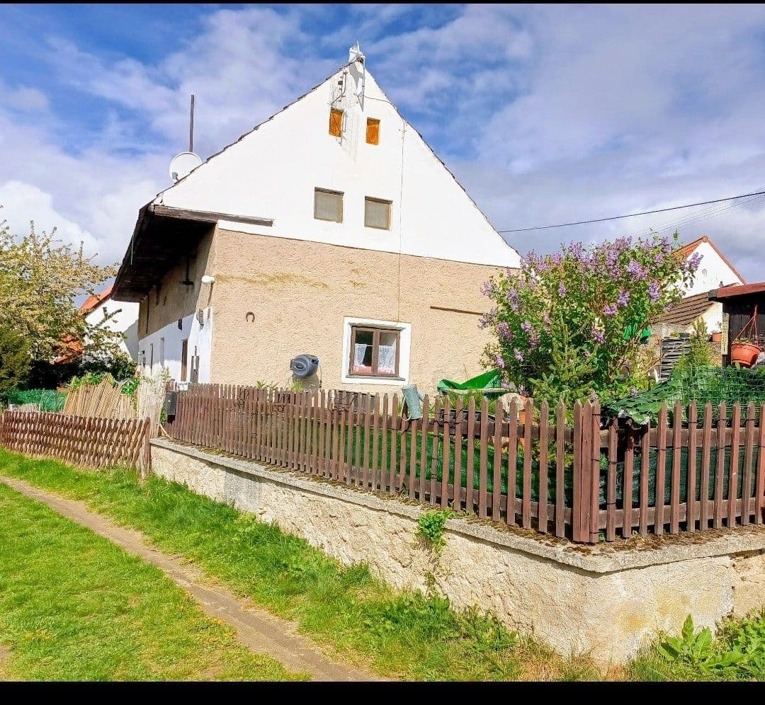 Prodej domu 109 m², pozemek 400 m², Kadov, Jihočeský kraj Prodej domu 109 m², pozemek 400 m², Kadov, Jihočeský kraj