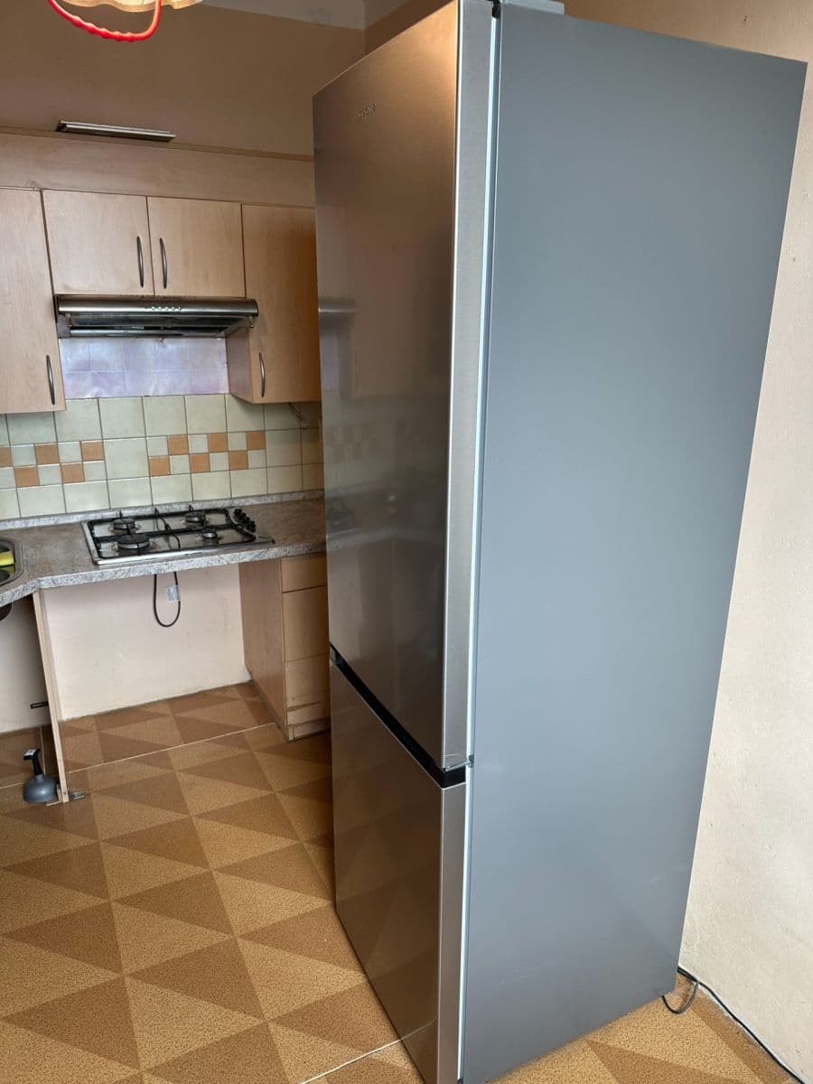 Pronájem bytu 2+1 43 m², Rožňavská, Olomouc, Olomoucký kraj Pronájem bytu 2+1 43 m², Rožňavská, Olomouc, Olomoucký kraj