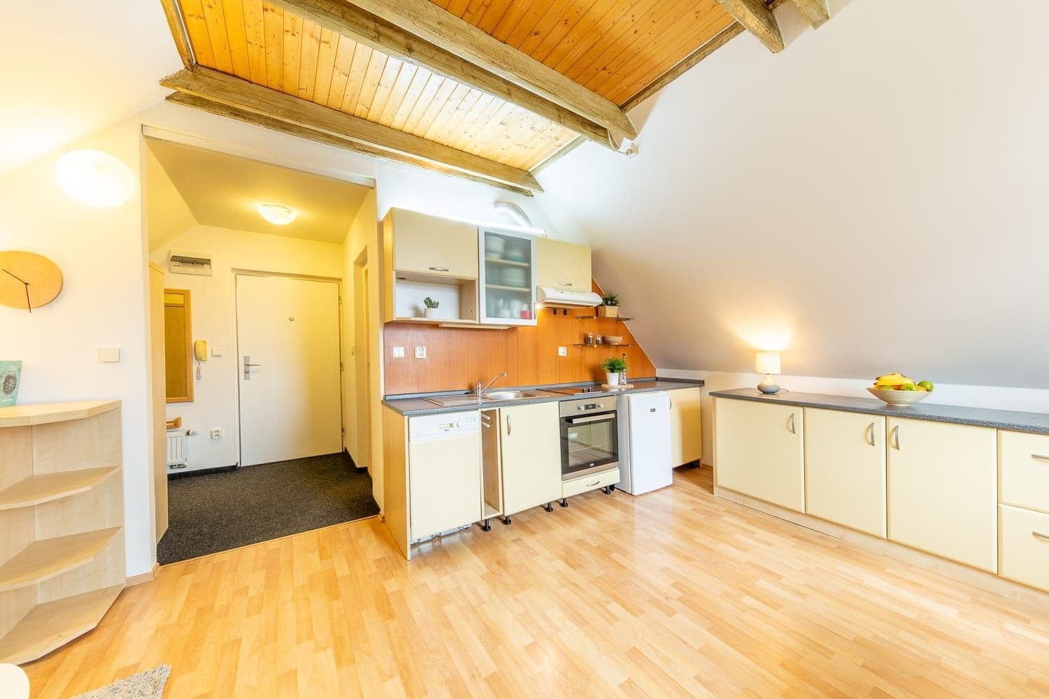 Pronájem bytu 1+kk 36 m², Červený kopec, Brno, Jihomoravský kraj Pronájem bytu 1+kk 36 m², Červený kopec, Brno, Jihomoravský kraj