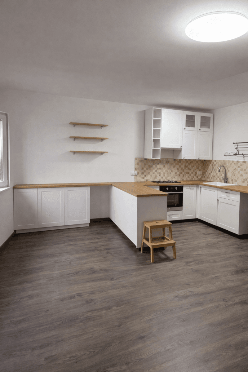 Pronájem bytu 3+kk 77 m², Horská, Jenišov, Karlovarský kraj Pronájem bytu 3+kk 77 m², Horská, Jenišov, Karlovarský kraj