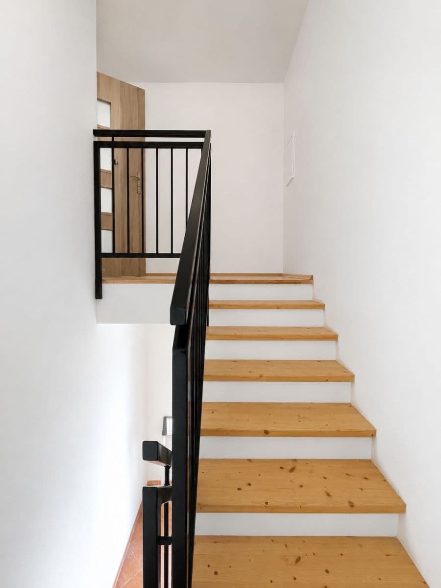 Pronájem bytu 3+kk 77 m², Horská, Jenišov, Karlovarský kraj Pronájem bytu 3+kk 77 m², Horská, Jenišov, Karlovarský kraj
