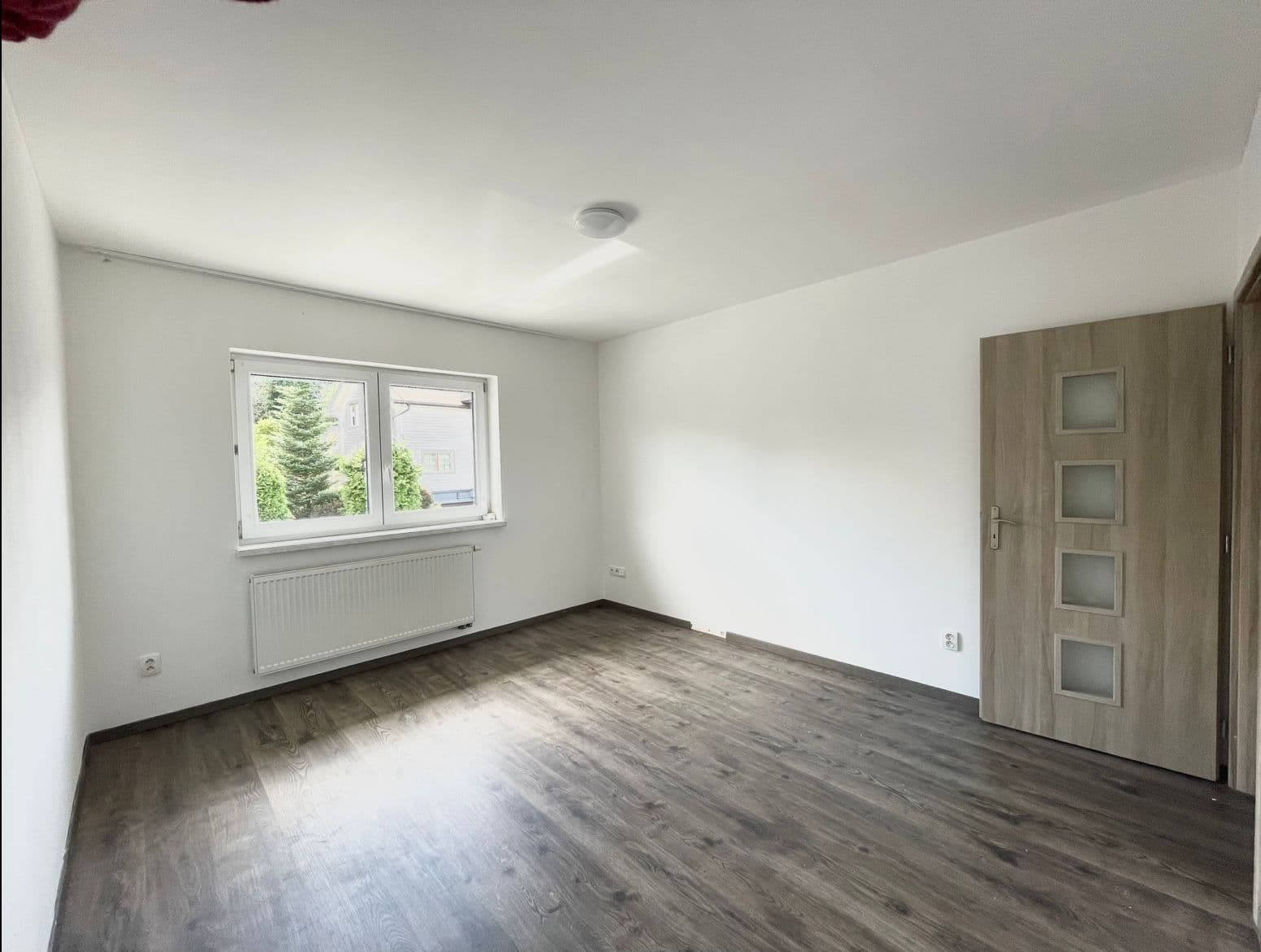 Pronájem bytu 3+kk 77 m², Horská, Jenišov, Karlovarský kraj Pronájem bytu 3+kk 77 m², Horská, Jenišov, Karlovarský kraj