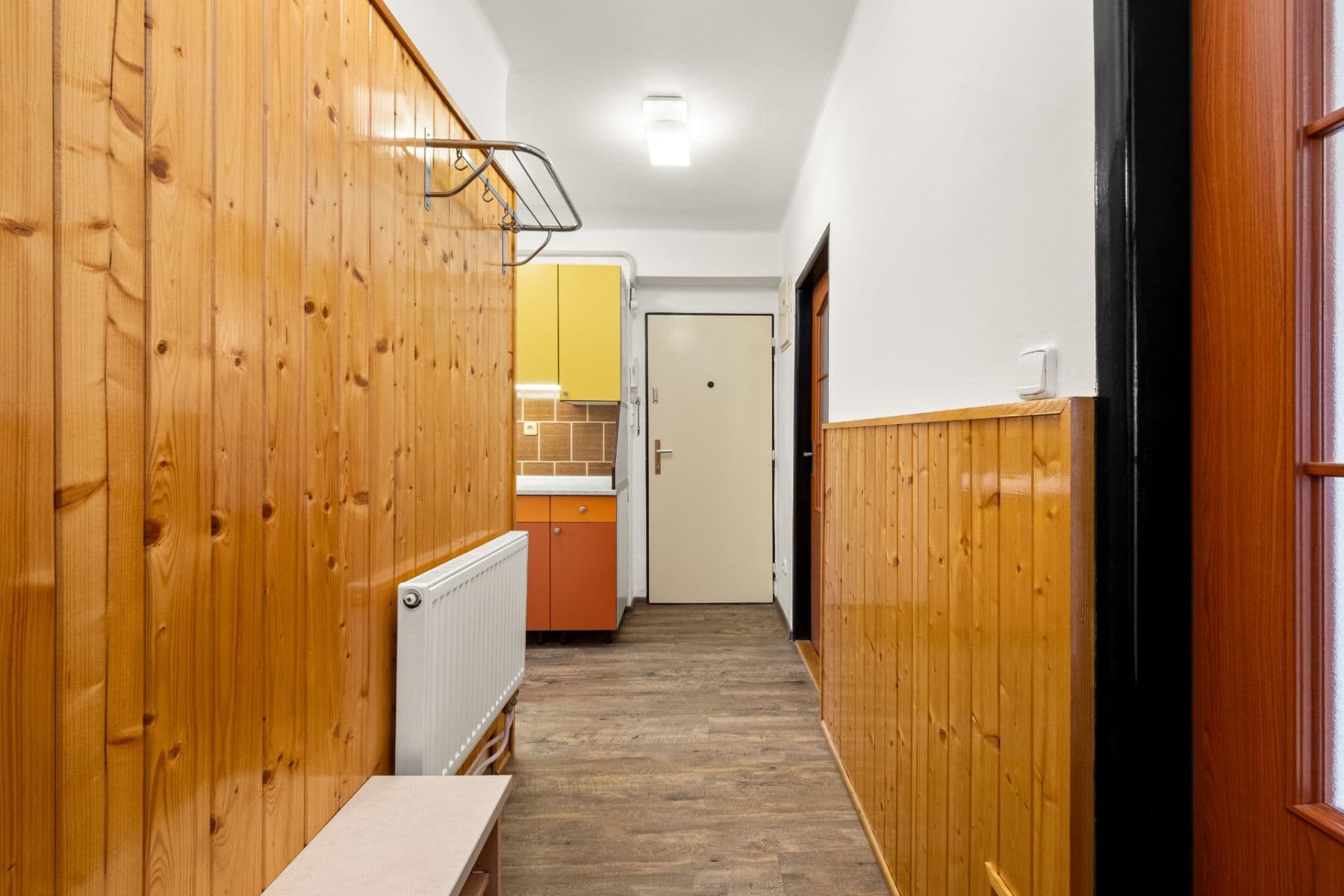 Prodej bytu 3+kk 60 m², Mladých, Praha, Praha Prodej bytu 3+kk 60 m², Mladých, Praha, Praha