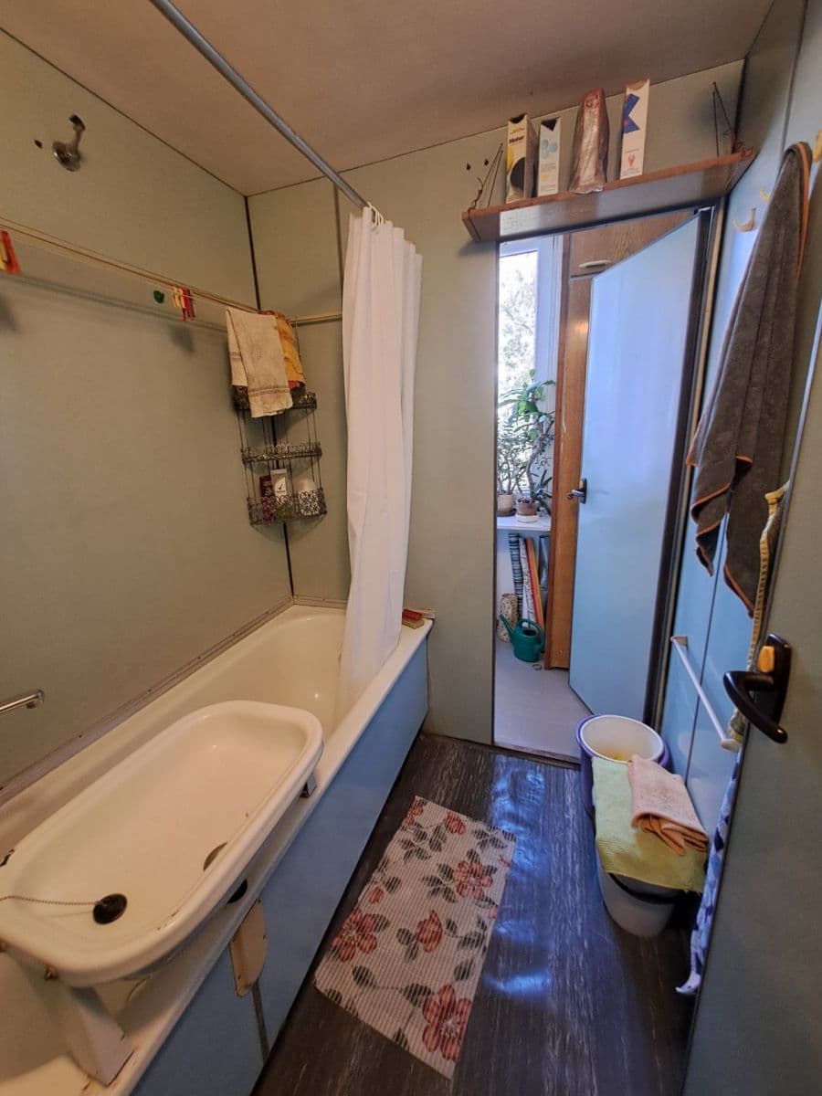 Pronájem bytu 1+1 30 m², Plzeňská, České Budějovice, Jihočeský kraj Pronájem bytu 1+1 30 m², Plzeňská, České Budějovice, Jihočeský kraj
